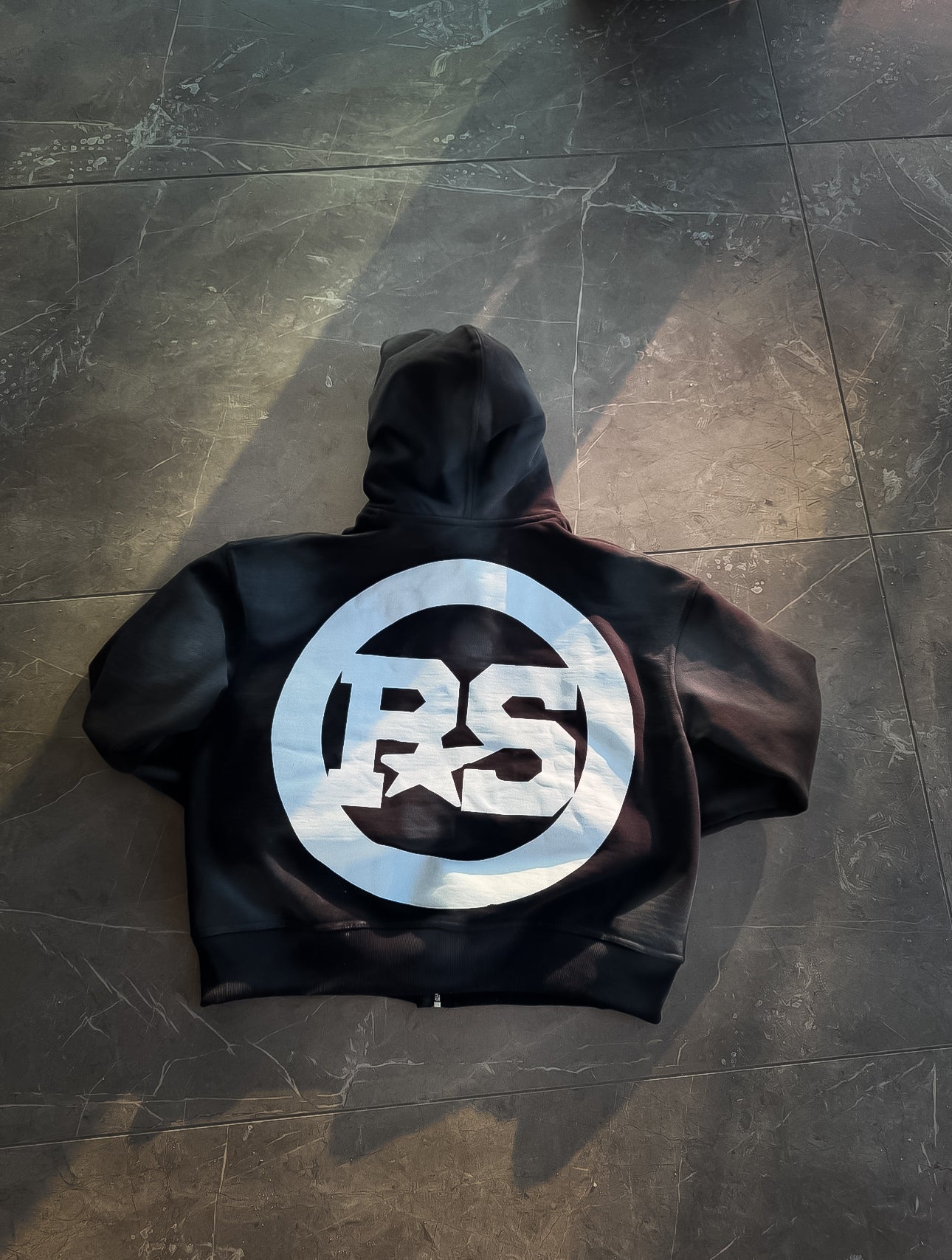 “BLACK SHADOW” ZIPUP